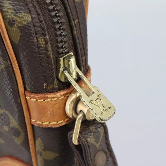 LOUIS VUITTON Monogram Marly Dragonne GM Clutch Bag - Picture 9 of 16